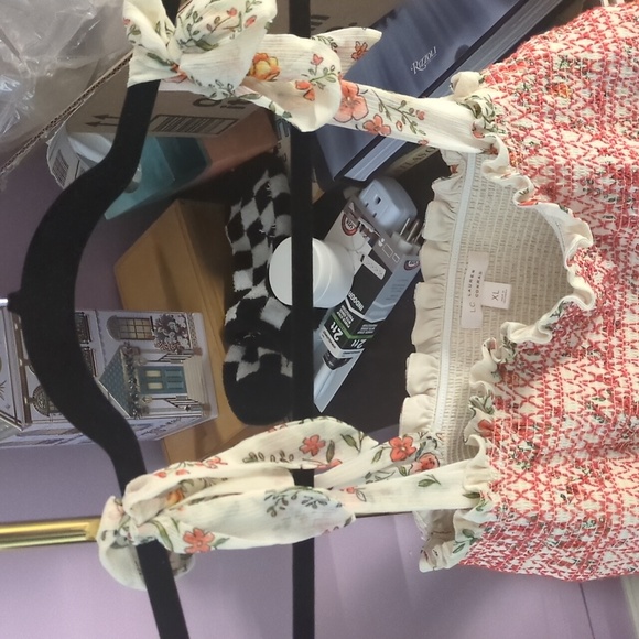 Floral Dress with Pink and Cream Accents - Picture 5 of 6